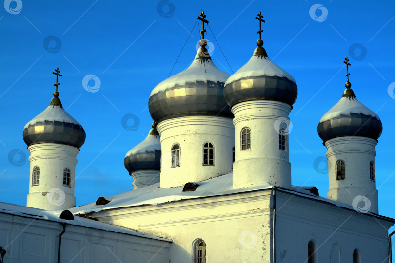 Скачать Свято-Юрьев мужской монастырь. Спасский собор. фотосток Ozero