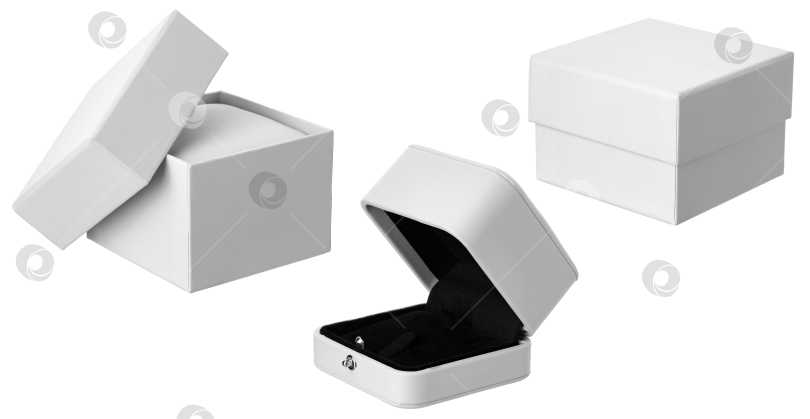 Скачать изолированная подарочная коробка из белого картона и футляр для ювелирных изделий фотосток Ozero