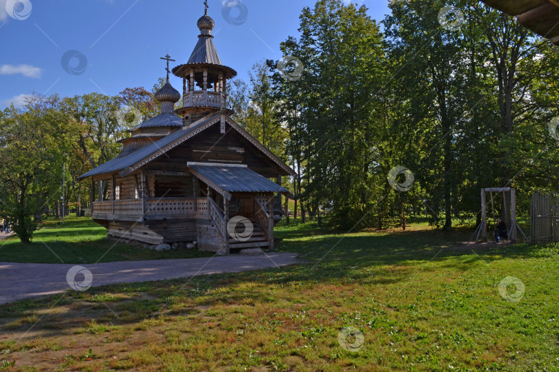 Скачать Деревянная церковь фотосток Ozero