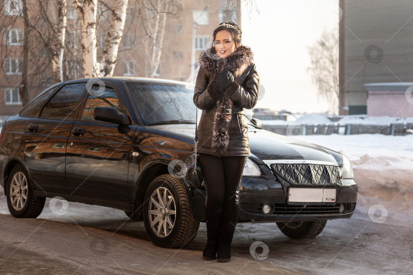 Скачать Авто леди фотосток Ozero