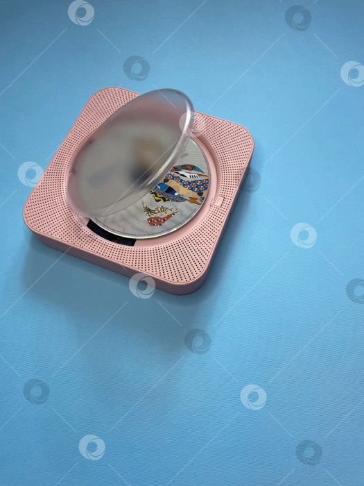 Скачать Проигрыватель компакт-дисков фотосток Ozero