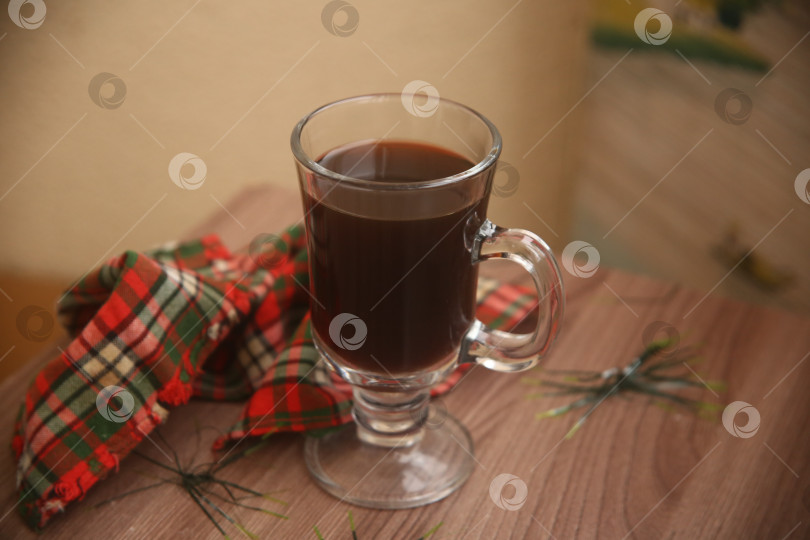 Скачать Чёрный кофе в бокале фотосток Ozero