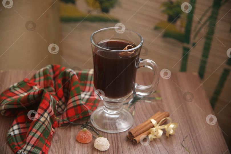 Скачать Напиток чёрный кофе с корицей фотосток Ozero