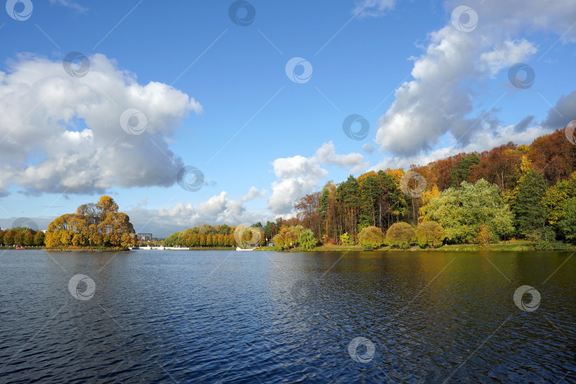 Скачать Лето в парке Царицыно фотосток Ozero