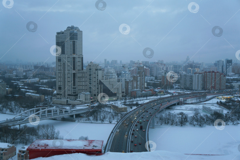 Скачать Вид с Живописного моста фотосток Ozero