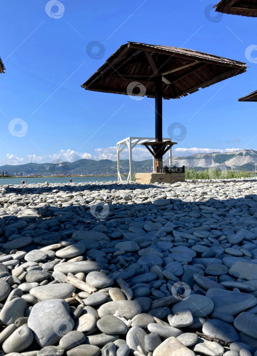 Скачать Каменистый пляж. фотосток Ozero