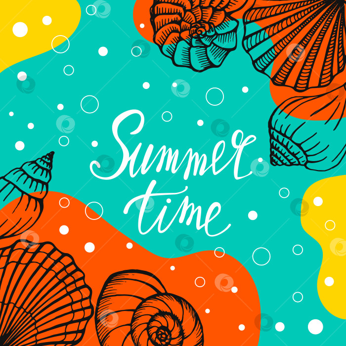 Скачать Яркая летняя открытка. Красивый летний плакат с ракушками и текстом, написанным от руки. Открытки для летних каникул. Векторная иллюстрация фотосток Ozero