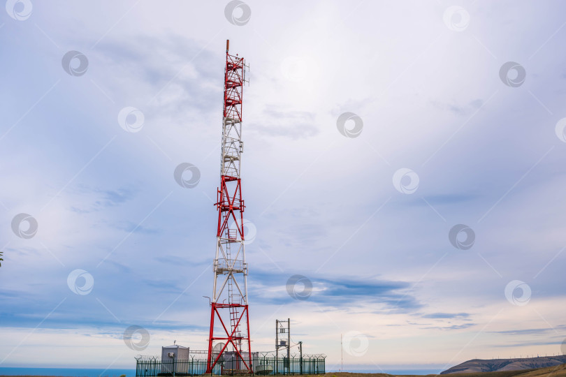 Скачать Телекоммуникационная башня фотосток Ozero
