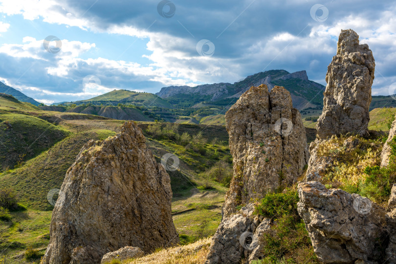 Скачать Живописные скалы фотосток Ozero