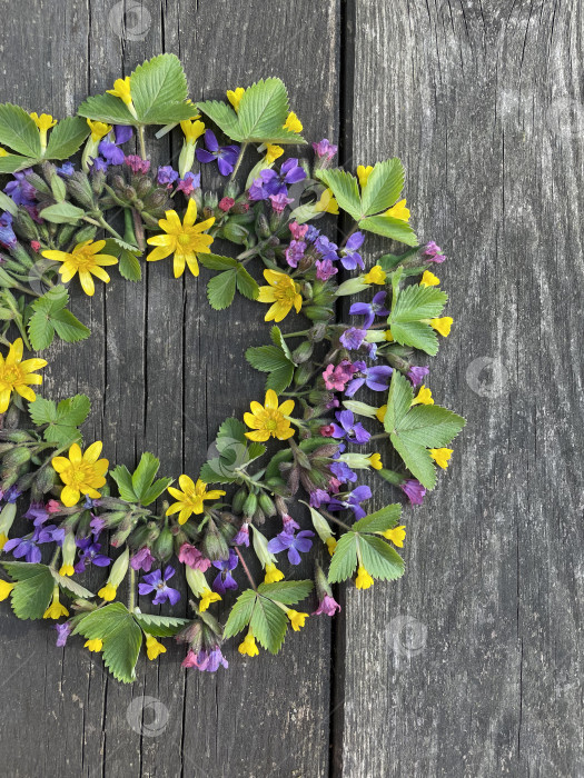 Скачать Мандала из цветов фотосток Ozero