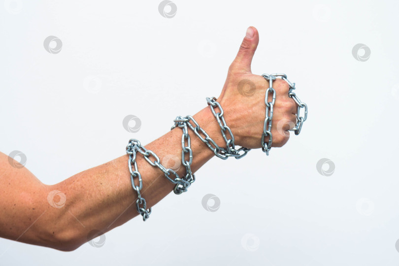 Скачать Рука с цепочкой 4 фотосток Ozero