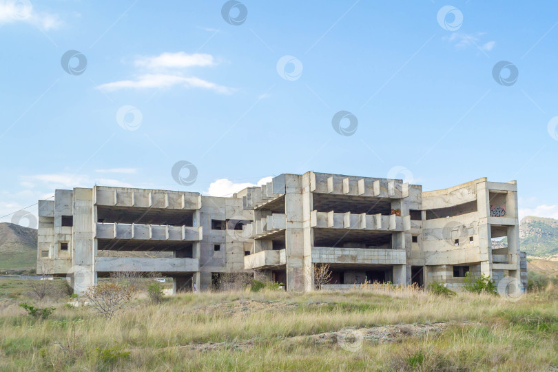 Скачать Заброшенное здание фотосток Ozero