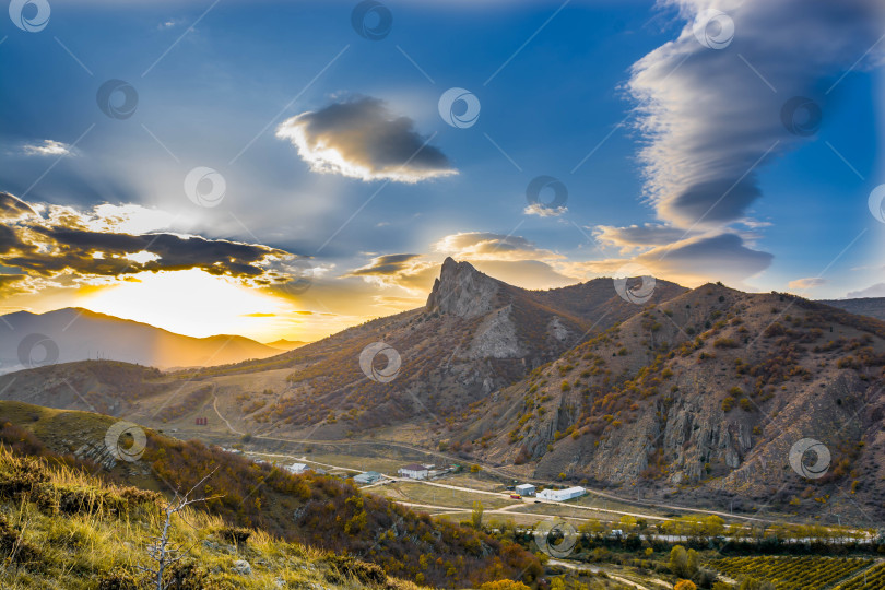 Скачать Горы и небо фотосток Ozero