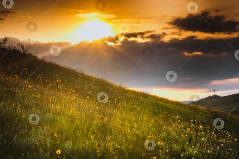 Скачать Живописный закат фотосток Ozero