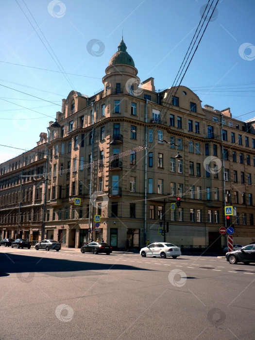 Скачать Здание в городе фотосток Ozero