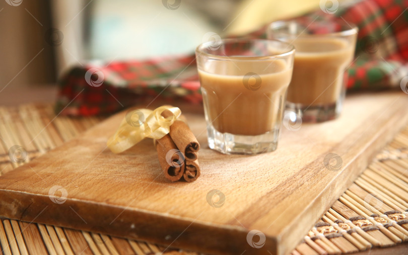 Скачать Ликер алкогольный кофейный фотосток Ozero