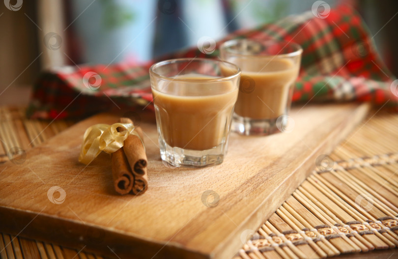 Скачать Ликер алкогольный кофейный фотосток Ozero