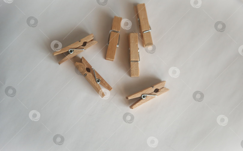 Скачать Деревянные прищепки для белья фотосток Ozero