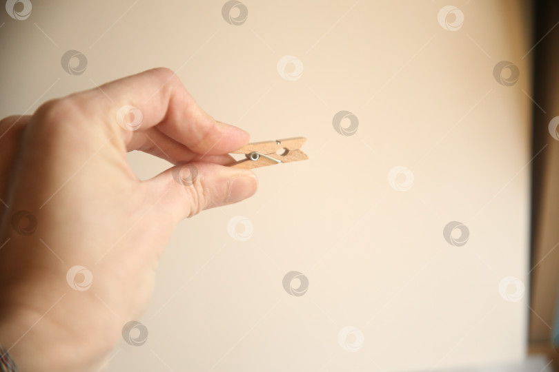 Скачать Деревянная прищепка для белья фотосток Ozero