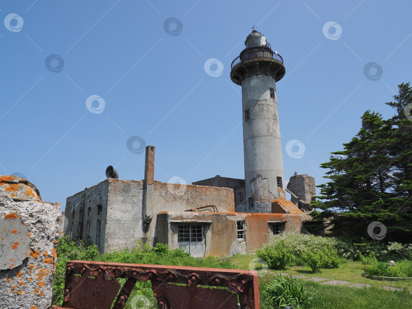 Скачать Маяк Тонин.  Мыс Свободный. 2025. 09. Сахалин. Россия. (1935, Камоидзава - мыс Айро. Карафуто) Сахалин. (марка) фотосток Ozero