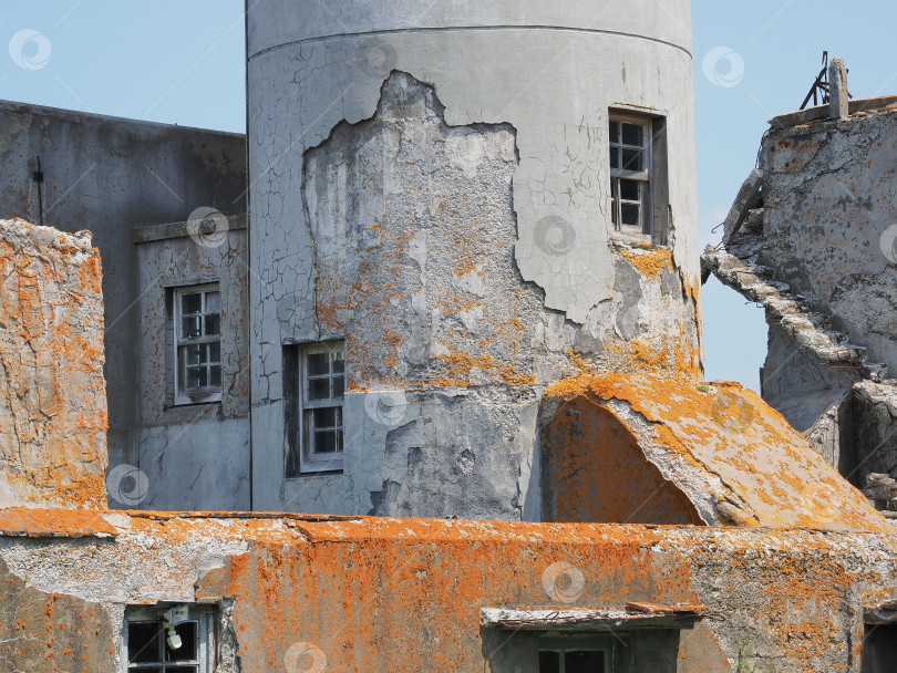 Скачать Маяк Тонин. Мыс Свободный. 2025. 09. Саалин. (1935 Камоидзава - мыс Аиро. Карафуто) Сахалин. (марка) фотосток Ozero