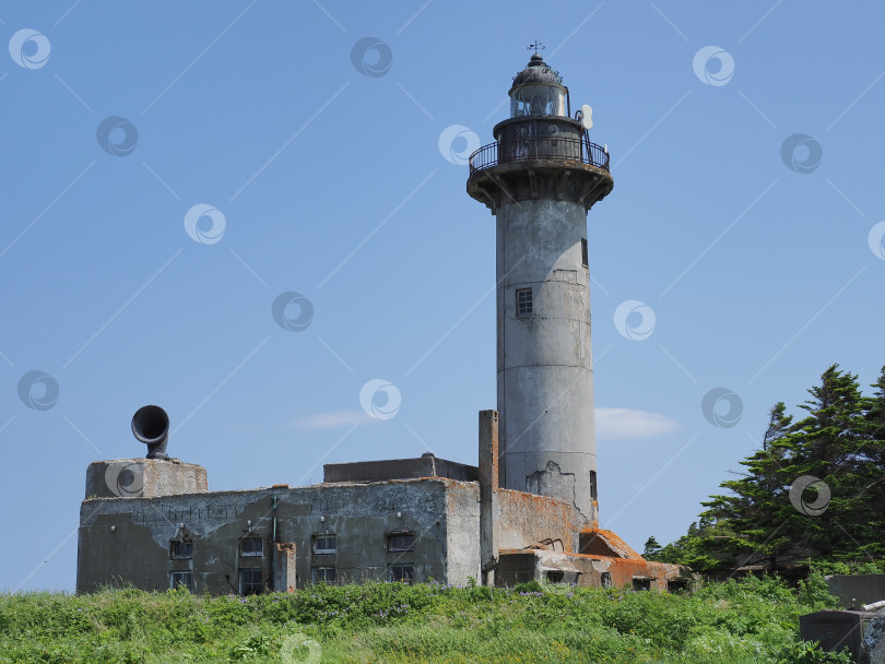 Скачать Маяк Тонин. Мыс Свободный. 2025. 09. Саалин. (1935 Камоидзава - мыс Аиро. Карафуто) Сахалин. (марка) фотосток Ozero