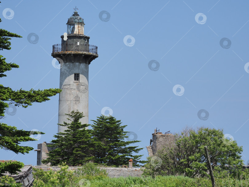 Скачать Маяк Тонин.  Мыс Свободный. 2025. 09. Сахалин. Россия. (1935, Камоидзава - мыс Айро. Карафуто) Сахалин. (марка) фотосток Ozero