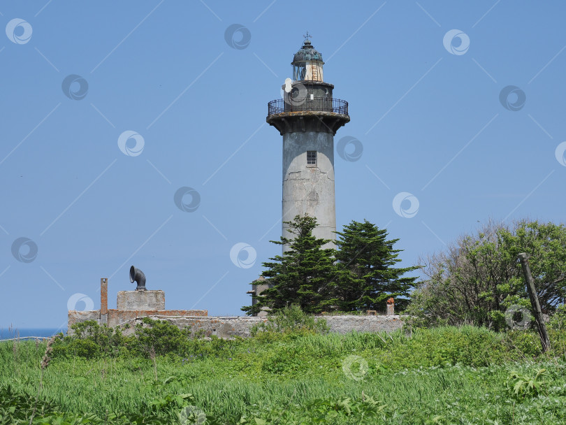 Скачать Маяк Тонин. Мыс Свободный. 2025. 09. Саалин. (1935 Камоидзава - мыс Аиро. Карафуто) Сахалин. (марка) фотосток Ozero