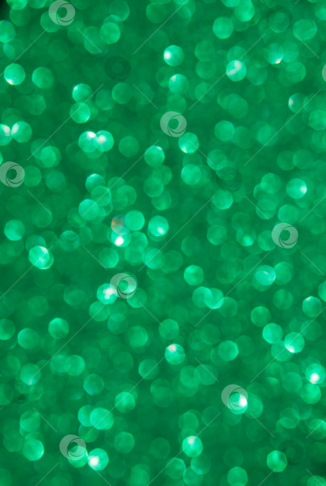 Скачать Ярко-зеленый фон в стиле боке с расфокусированным светом создает элегантное пространство для текста или элементов дизайна. фотосток Ozero
