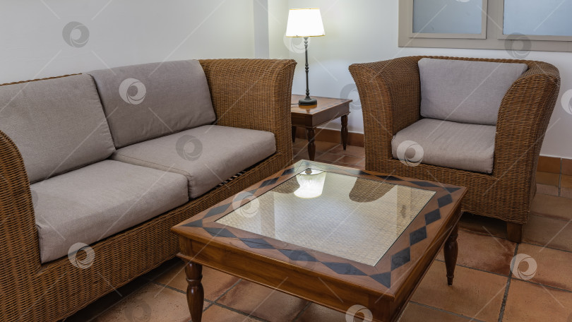 Скачать В гостиной есть место для отдыха. фотосток Ozero