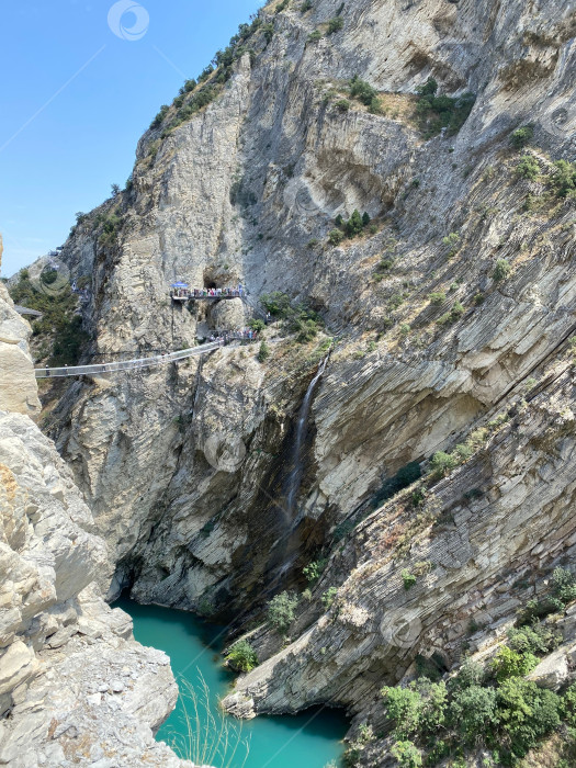 Скачать Парящий мост на Сулакском каньоне фотосток Ozero