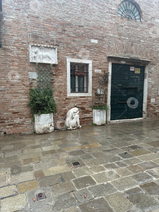 Скачать Скульптура девушки фотосток Ozero