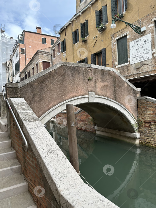Скачать Мост в Венеции фотосток Ozero