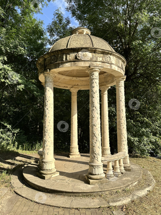 Скачать Колоннада фотосток Ozero