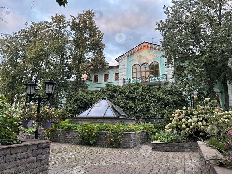 Скачать Морозовский сквер фотосток Ozero