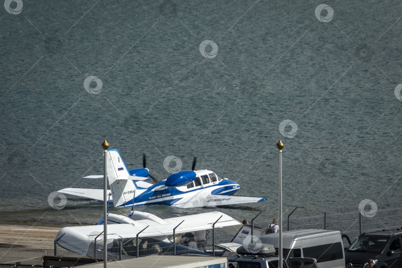 Скачать Самолет-амфибия Бе-103 им. Г.М. Бериева на Гидроавиасалоне 2018 фотосток Ozero