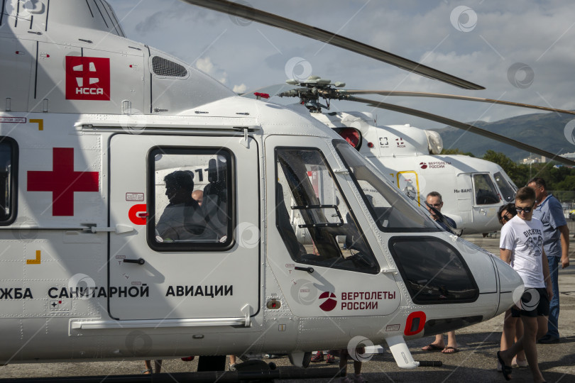 Скачать Легкий многоцелевой вертолет "Ансат" фотосток Ozero