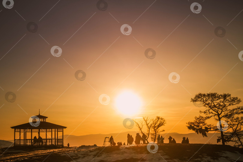 Скачать Прощание с прошедшим днем фотосток Ozero