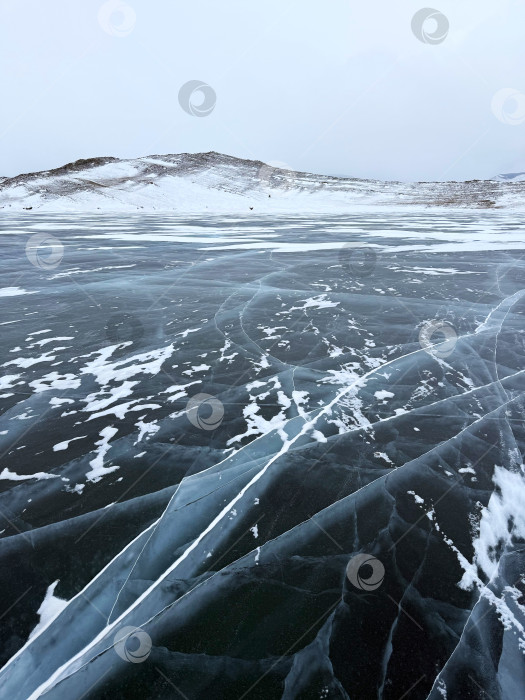 Скачать Трещины в горизонт фотосток Ozero