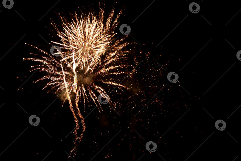 Скачать Салют фотосток Ozero