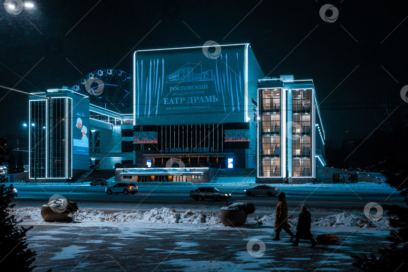 Скачать Ростовский академический театр драмы им. Максима Горького ночью зимой фотосток Ozero