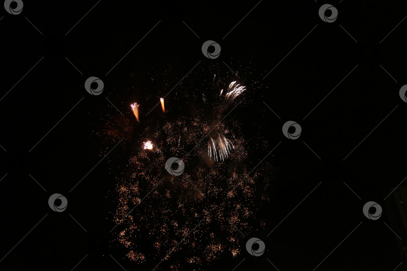 Скачать Салют фотосток Ozero