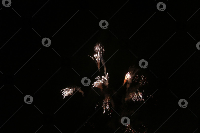 Скачать Салют фотосток Ozero