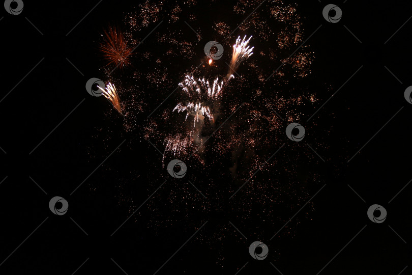 Скачать Салют фотосток Ozero