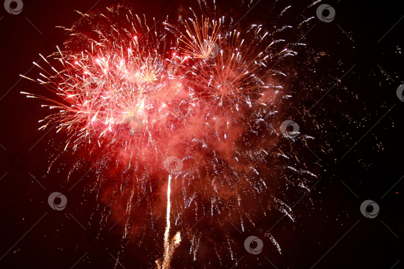 Скачать Салют фотосток Ozero