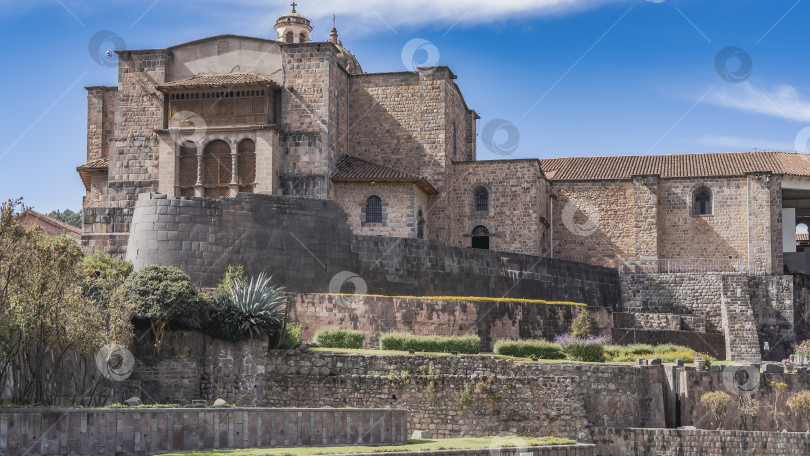 Скачать Древний храм Солнца инков Кориканча. фотосток Ozero