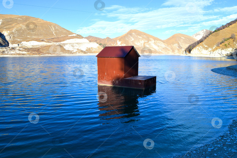 Скачать Чечня. Озеро Казеной Ам фотосток Ozero