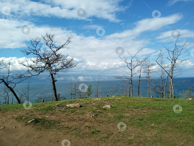 Скачать Склон горя на озере Байкал фотосток Ozero