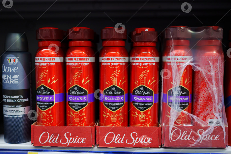Скачать Тюмень, Россия -22 мая 2025 года: Дезодорант old spice election включает в себя различные ароматы, отвечающие различным предпочтениям фотосток Ozero