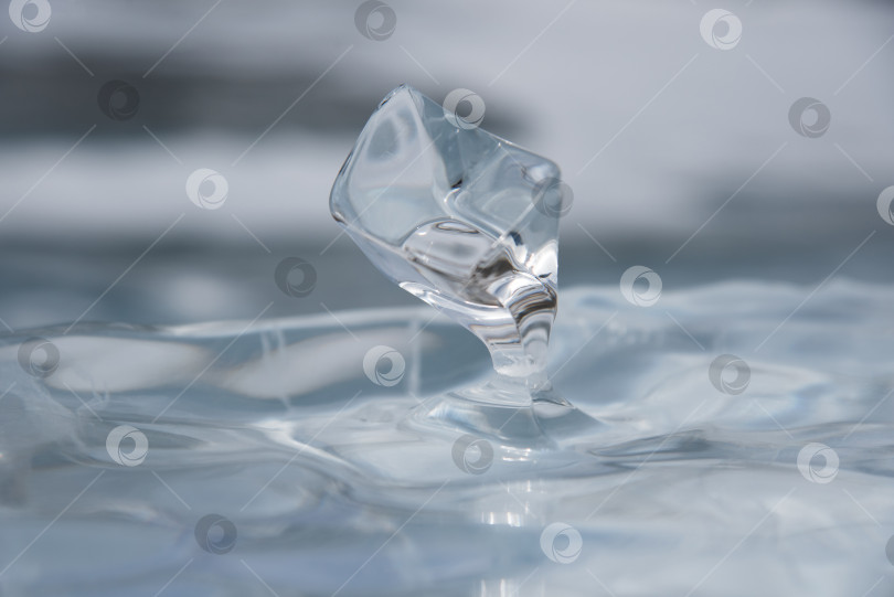 Скачать Льдинка. фотосток Ozero